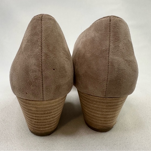 Elegant Tan Women's Wedge Shoes - Picture 10 of 15